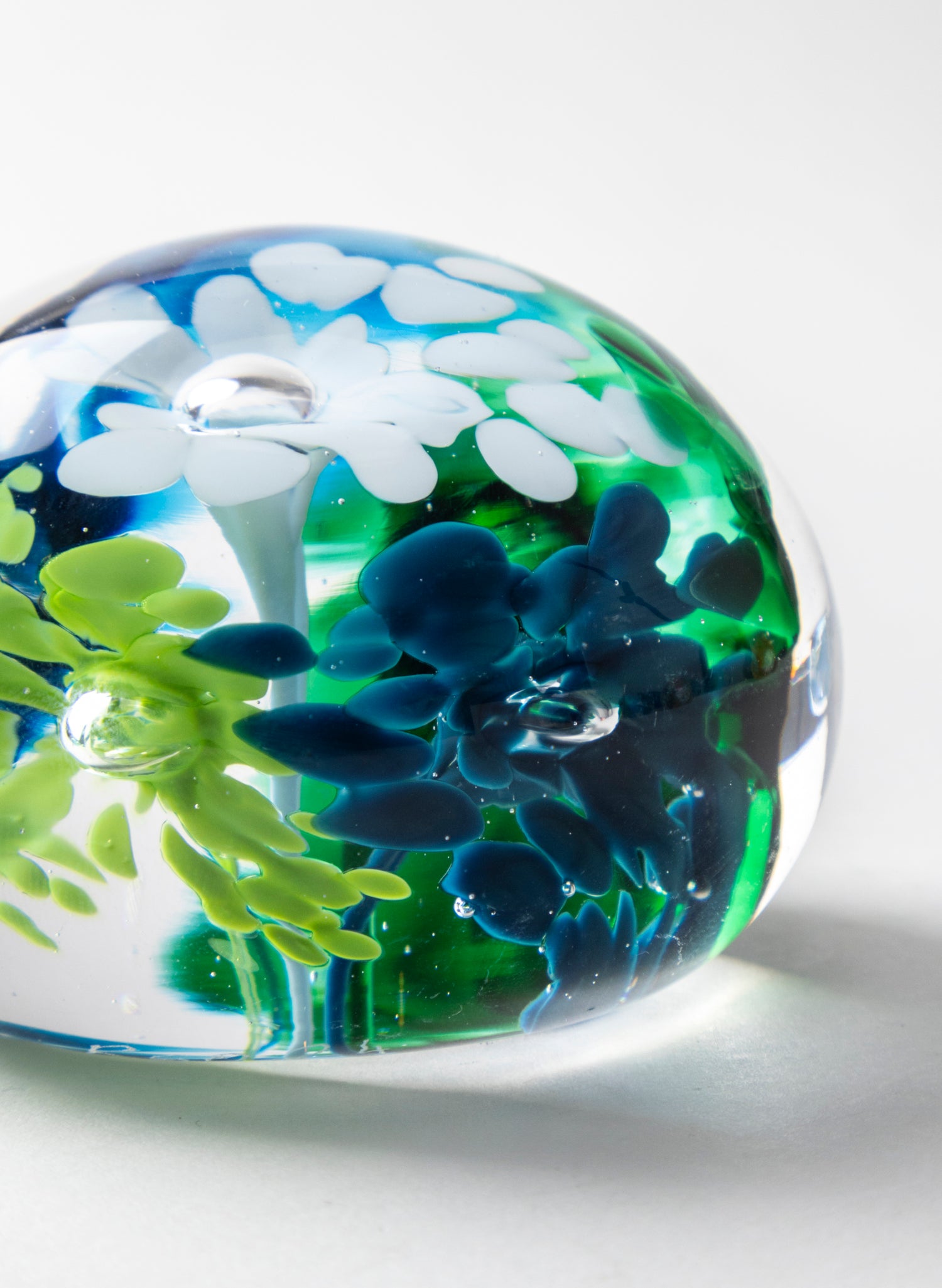 Rosie Posies - Paperweight