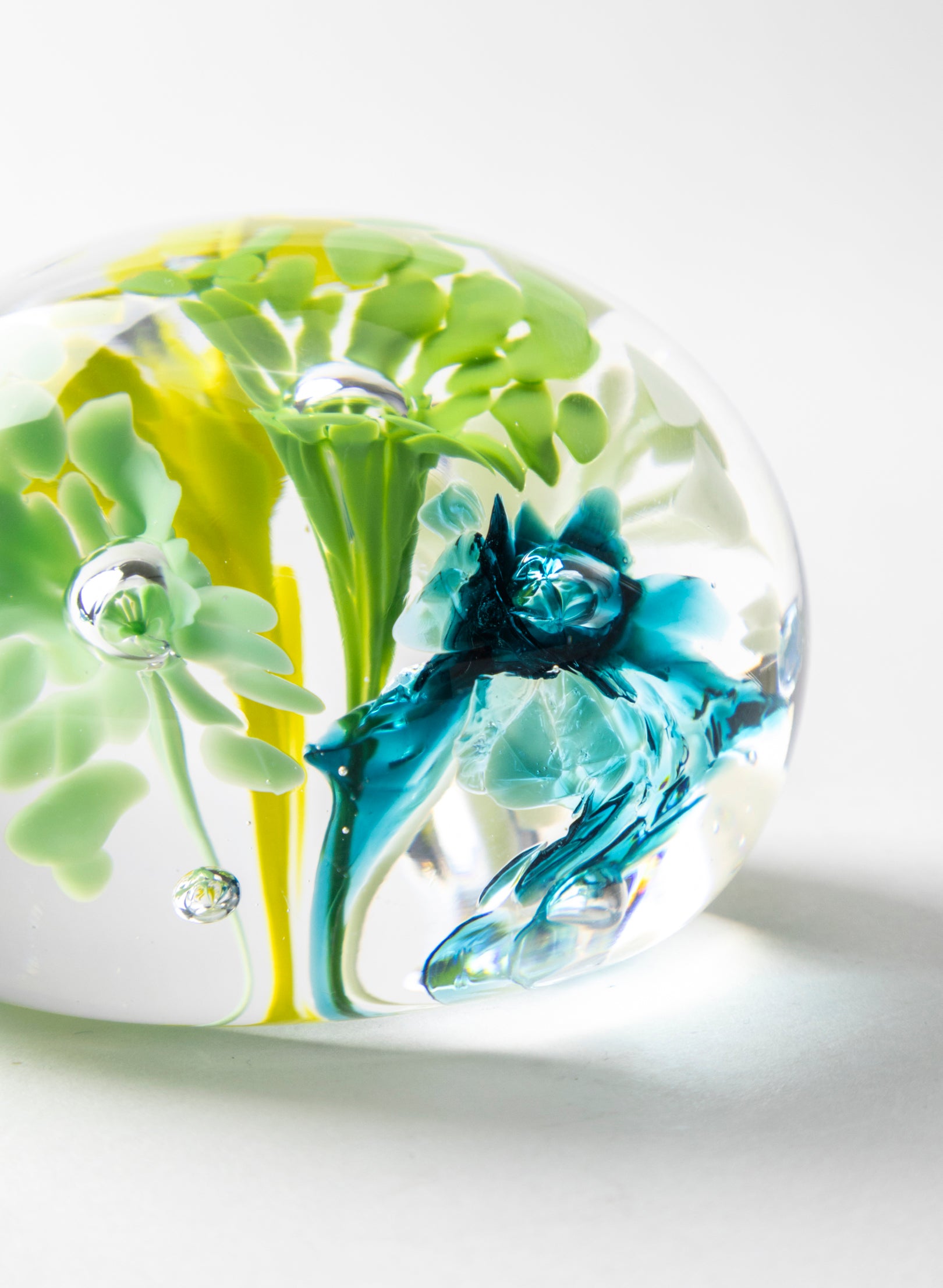 Rosie Posies - Paperweight
