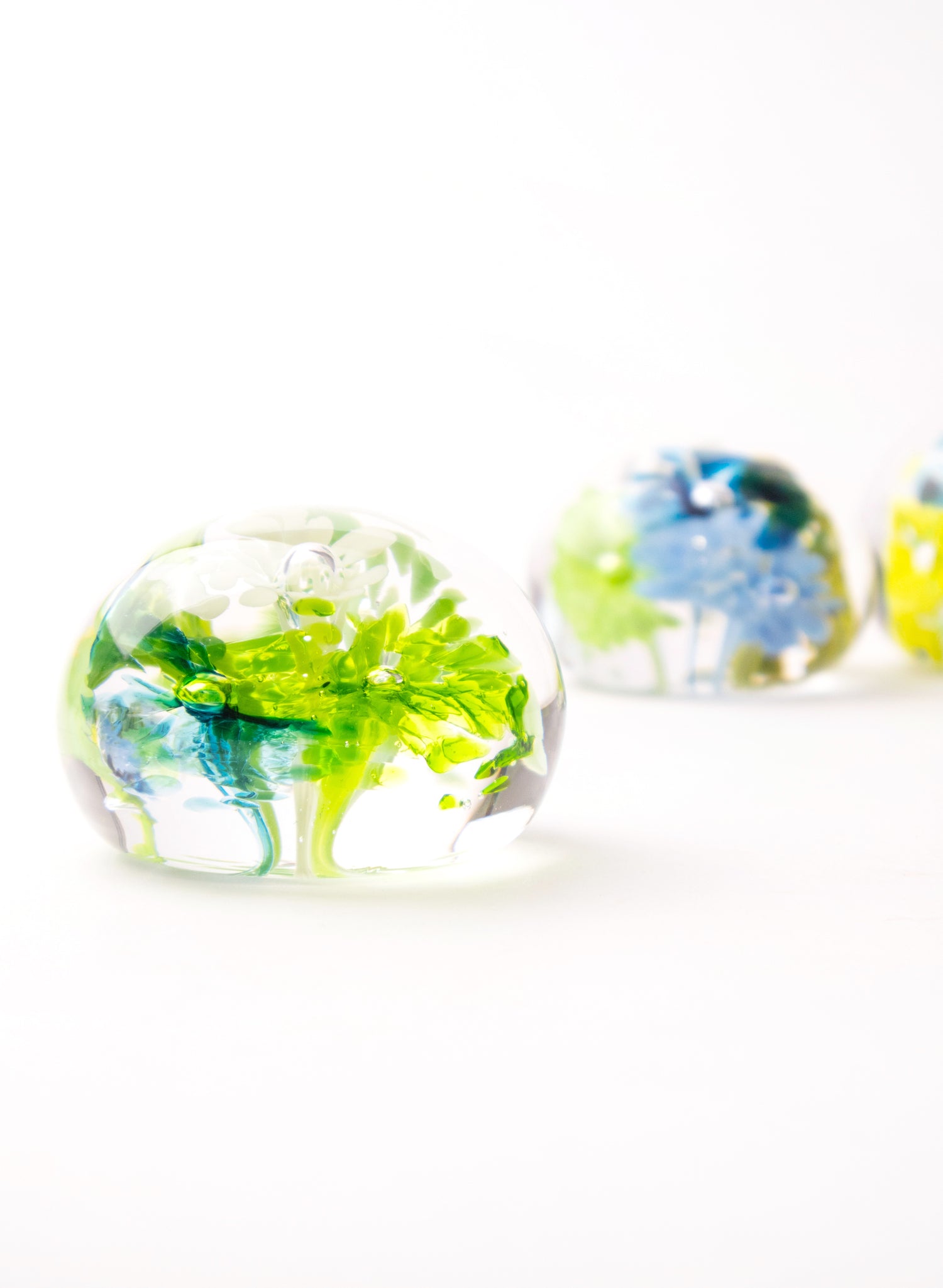 Rosie Posies - Paperweight