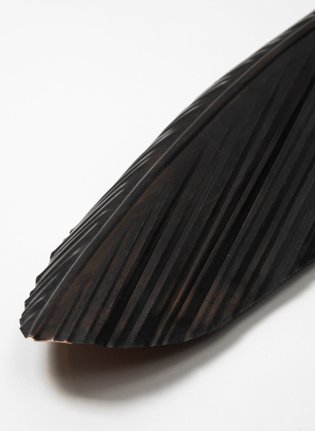 Tui Copper Feather 825mm
