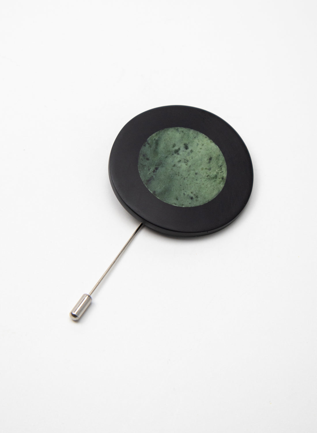 Caim Lapel Pin - Pounamu