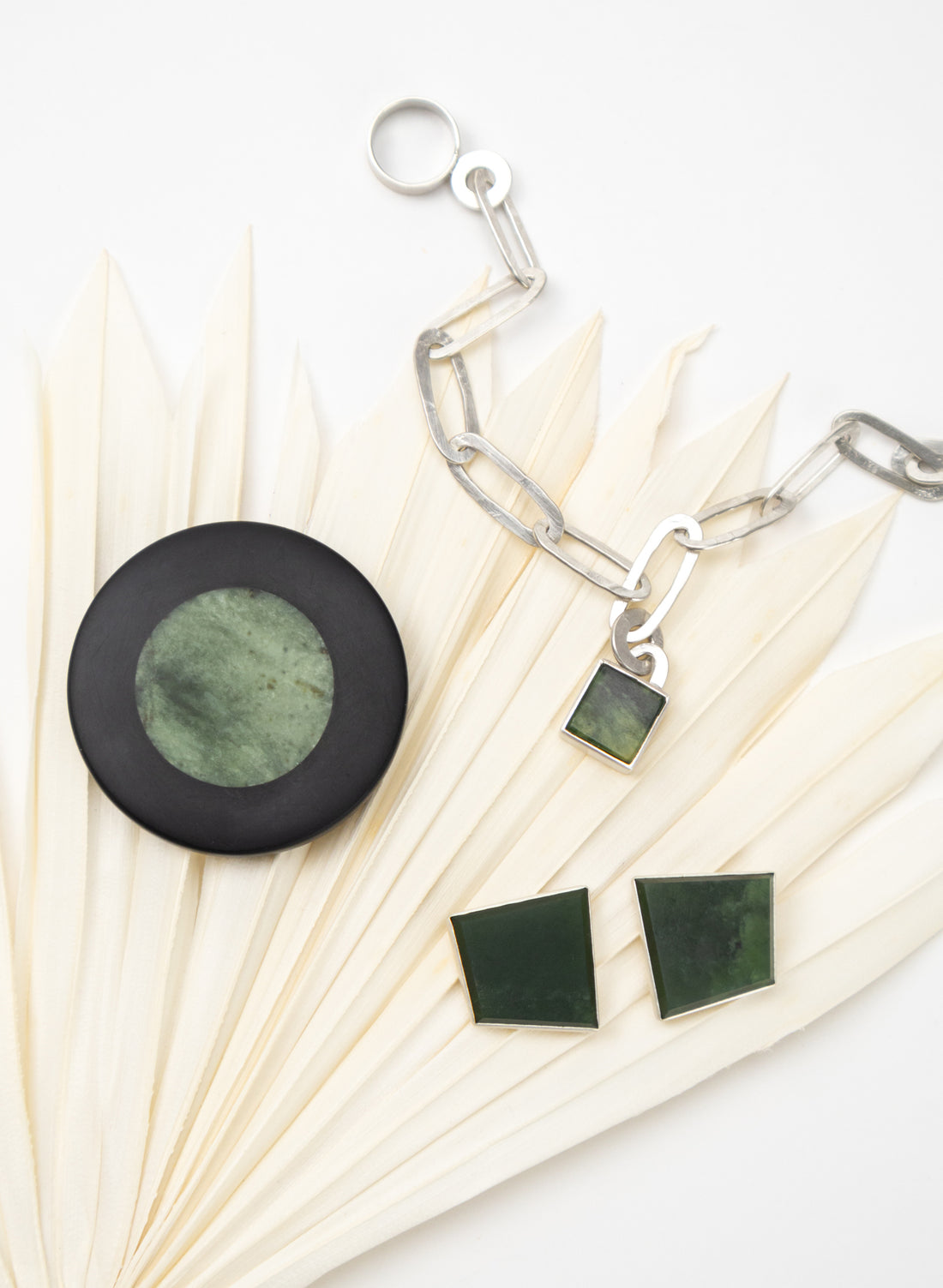 Caim Lapel Pin - Pounamu