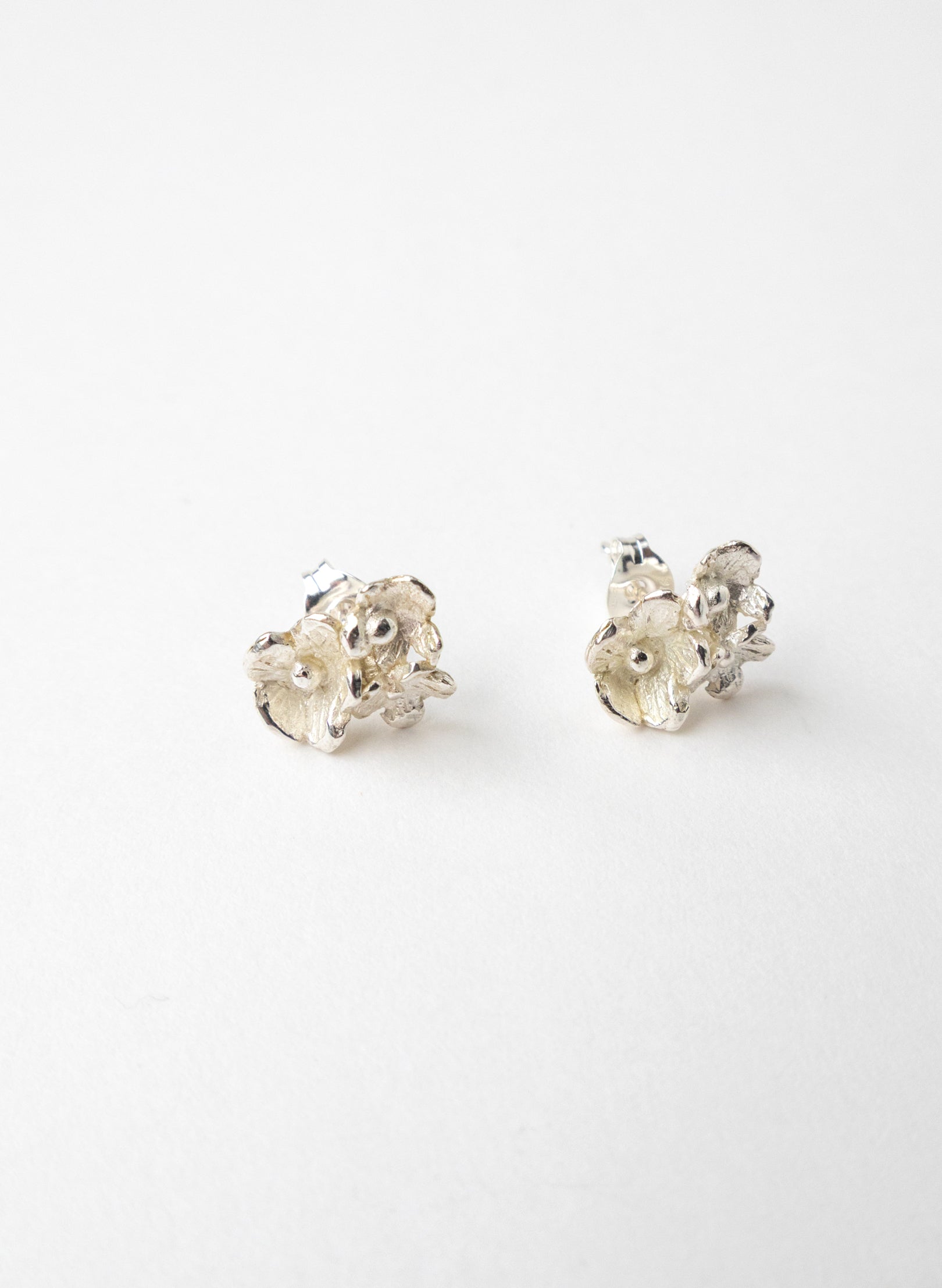 Dainty Flower Earrings