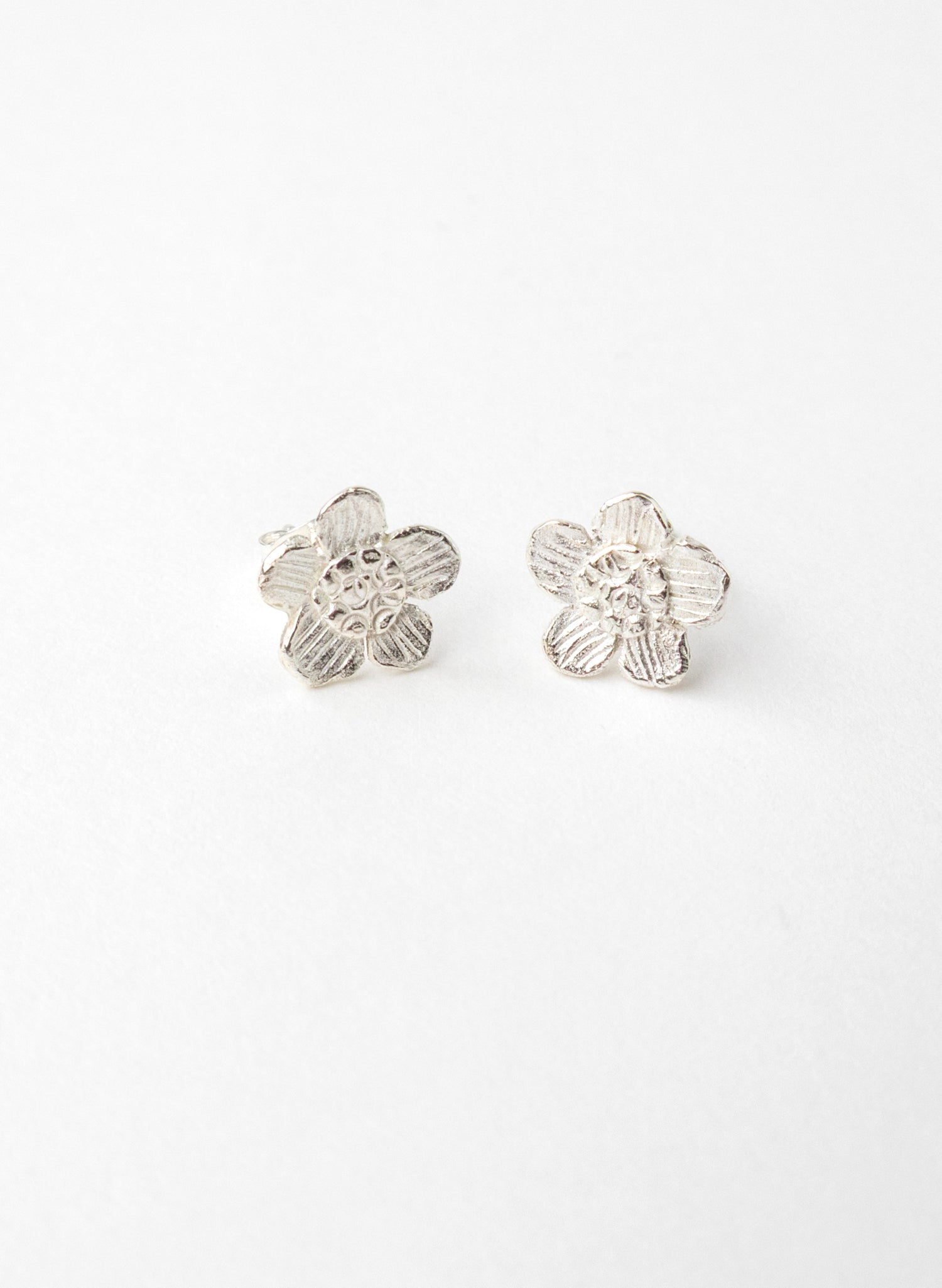 Daisy Flower Earrings