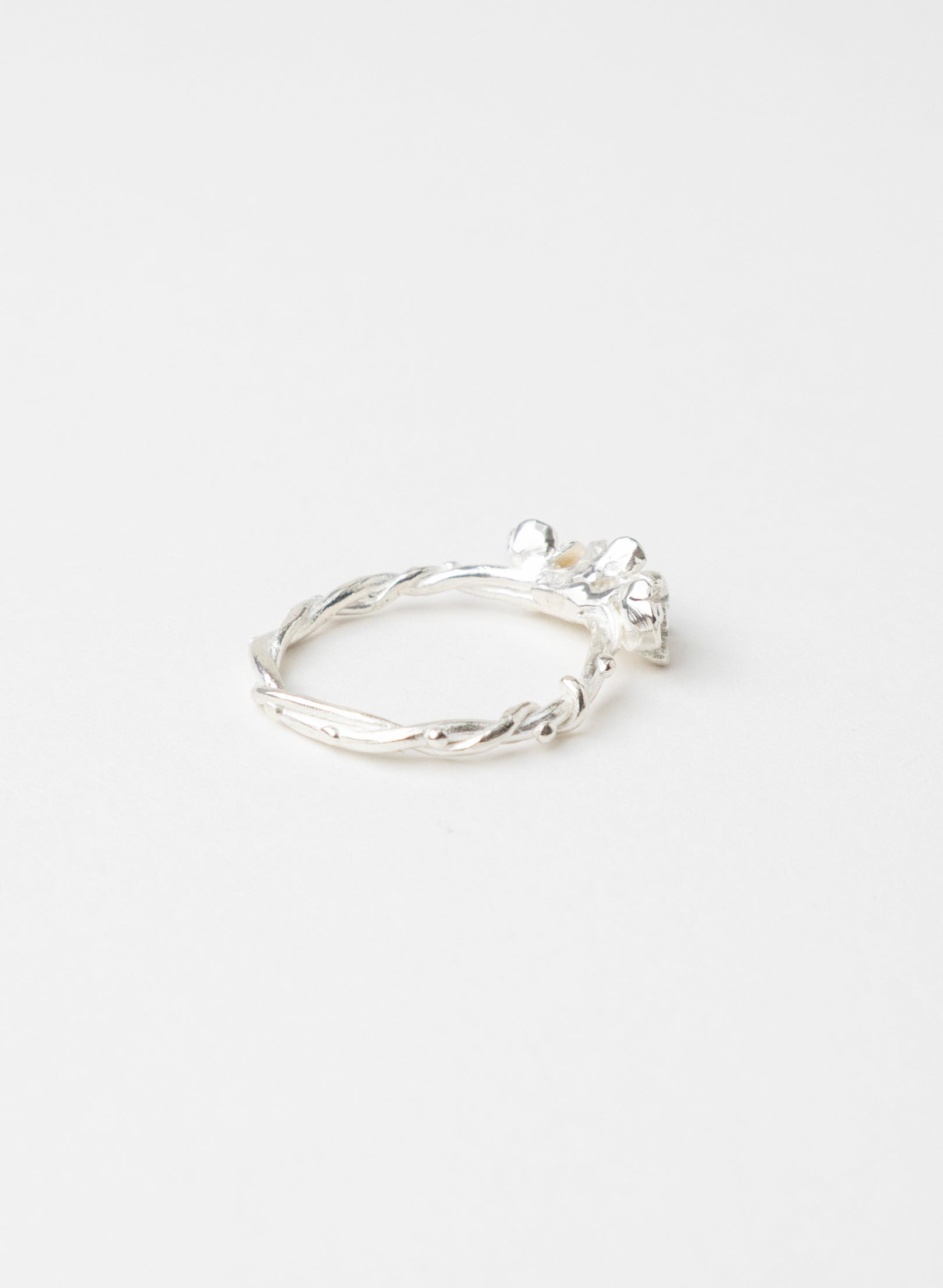 Enchanted Vine Trail Ring