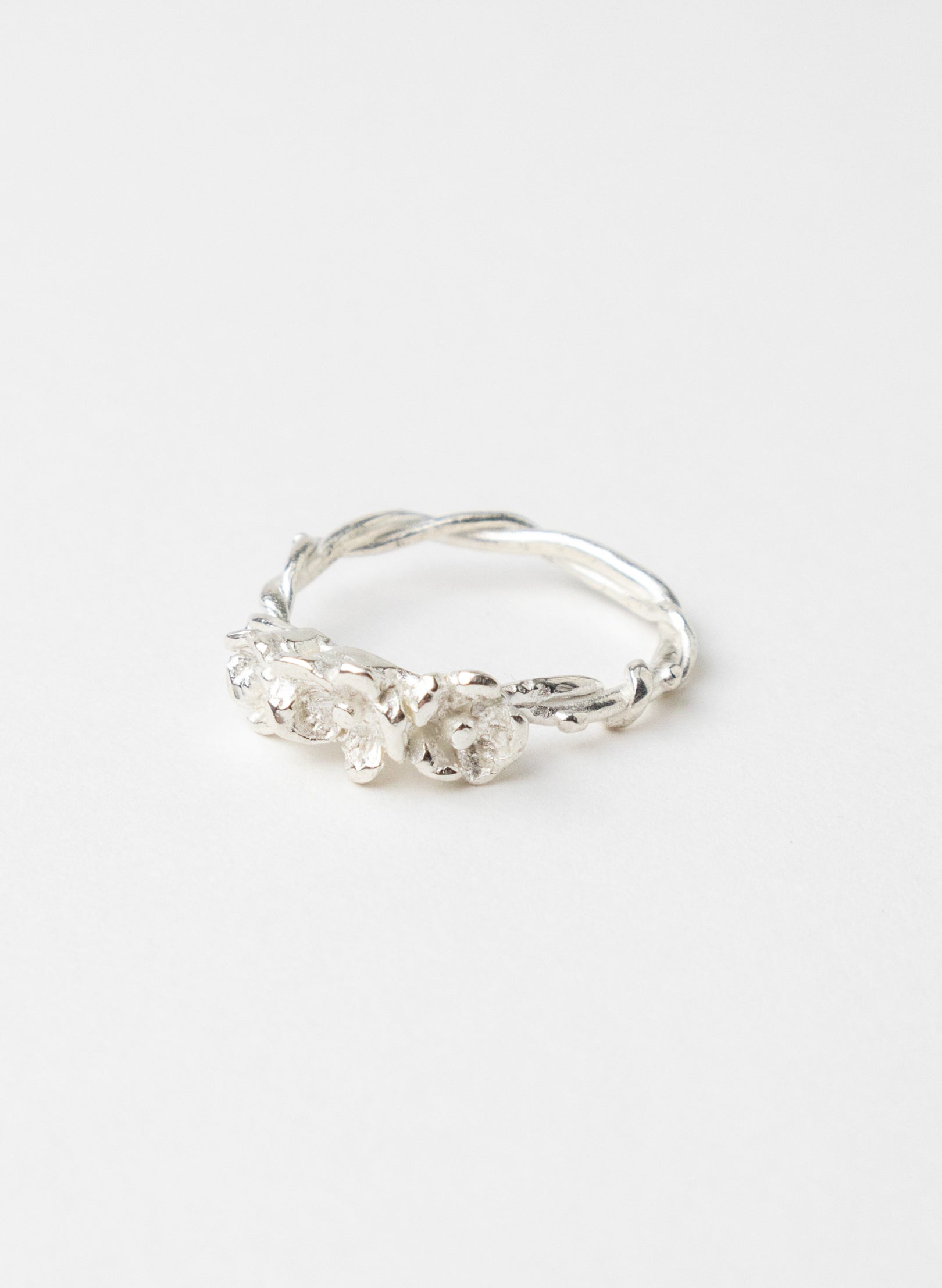 Enchanted Vine Trail Ring