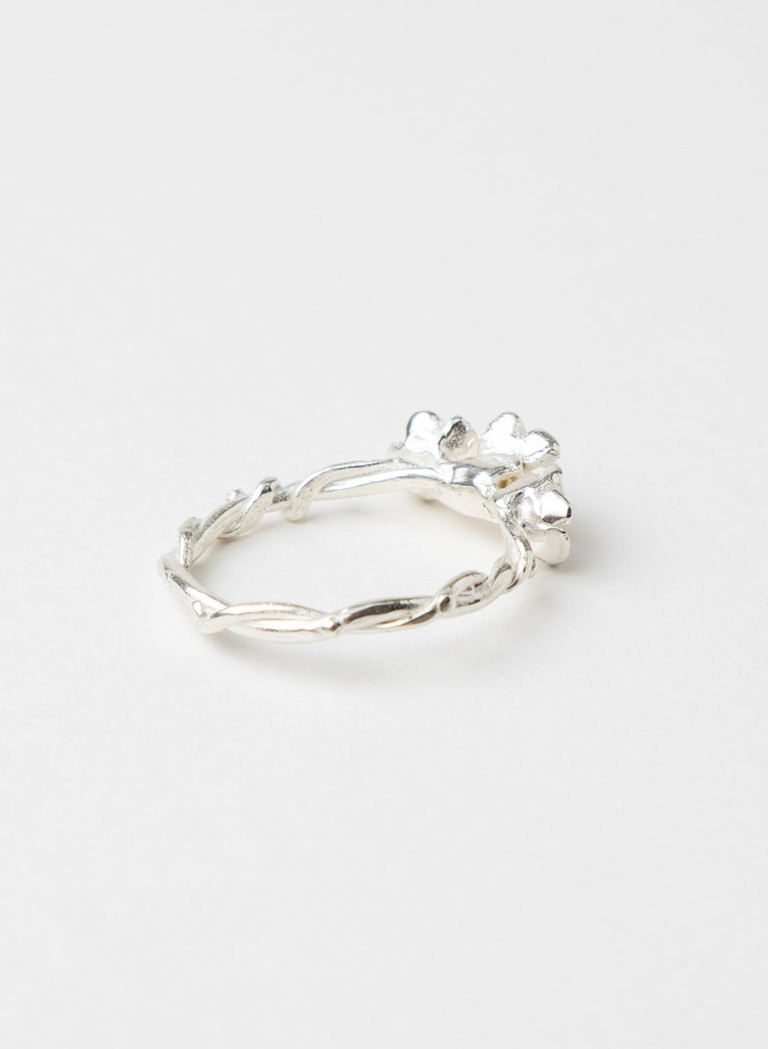 Enchanted Vine Trail Ring