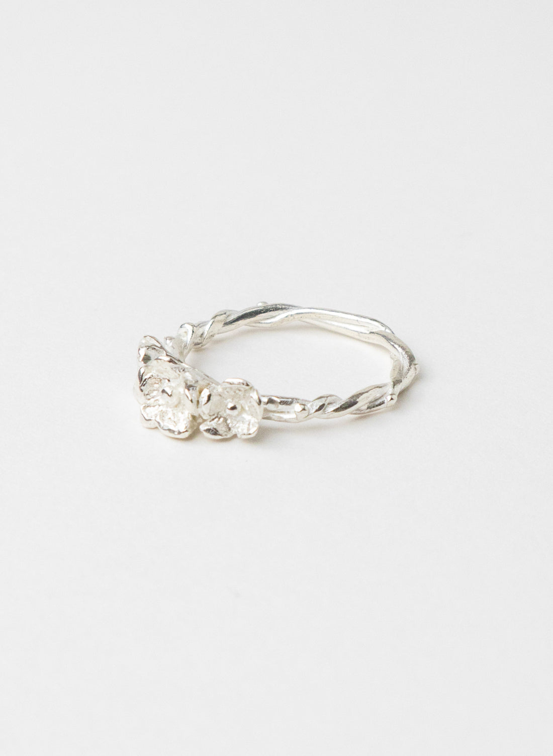 Enchanted Vine Trail Ring