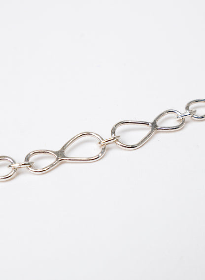 Still Loop Chain Necklace