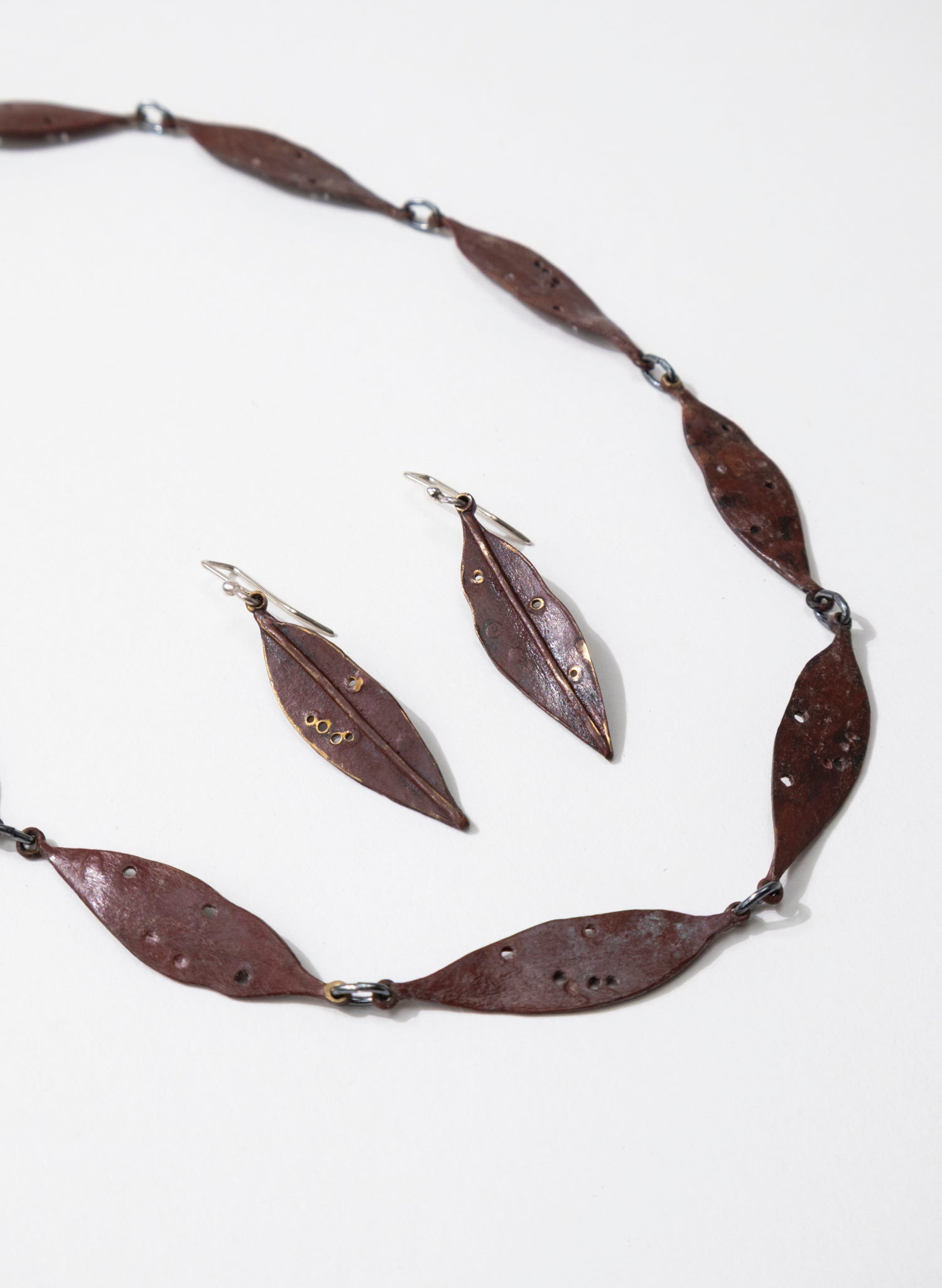 Pōhutukawa Leaf Pendant Earrings