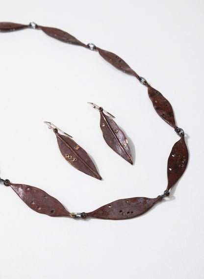 Pōhutukawa Leaf Pendant Earrings