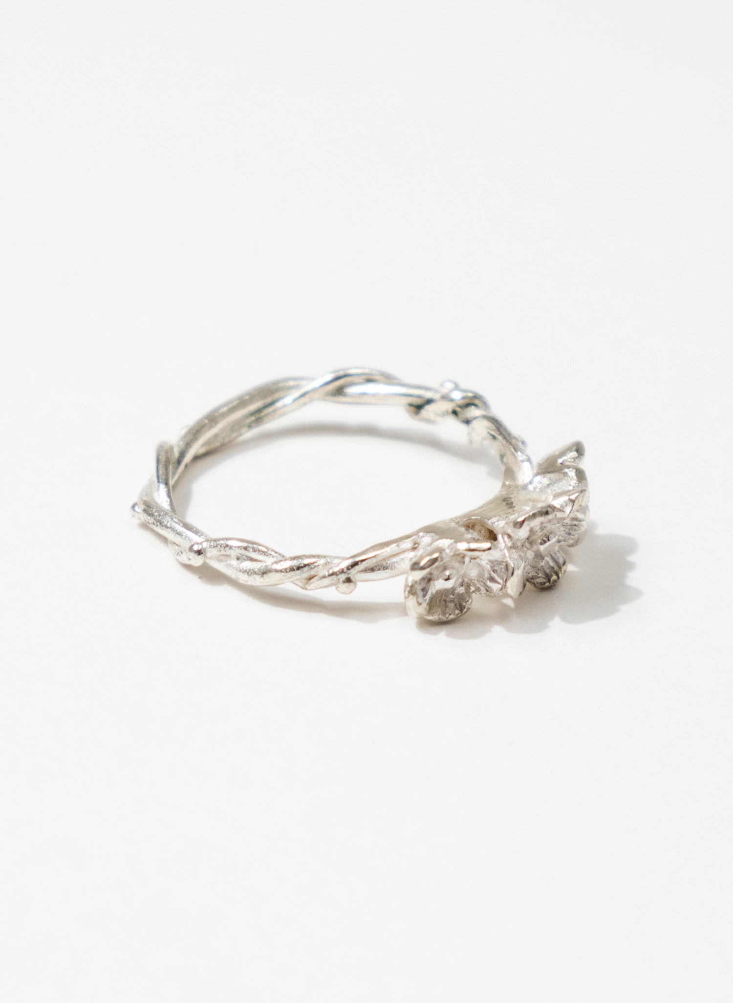 Enchanted Vine Trail Ring