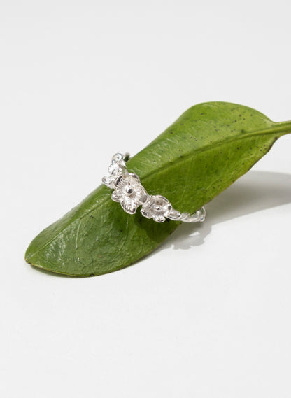 Enchanted Vine Trail Ring