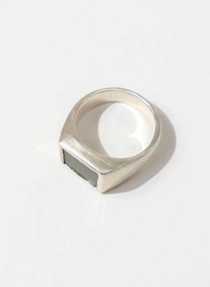 Horoeka Signet Ring