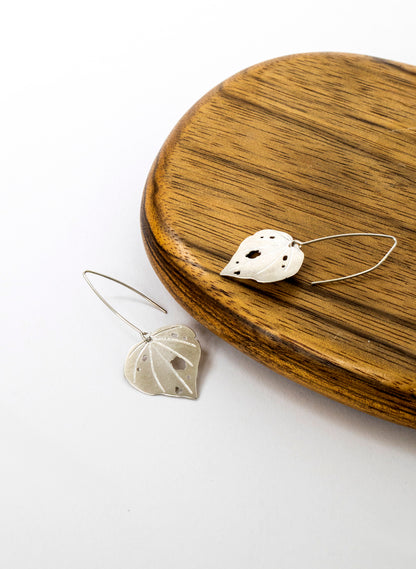 Kawakawa - Long Dangles Wide