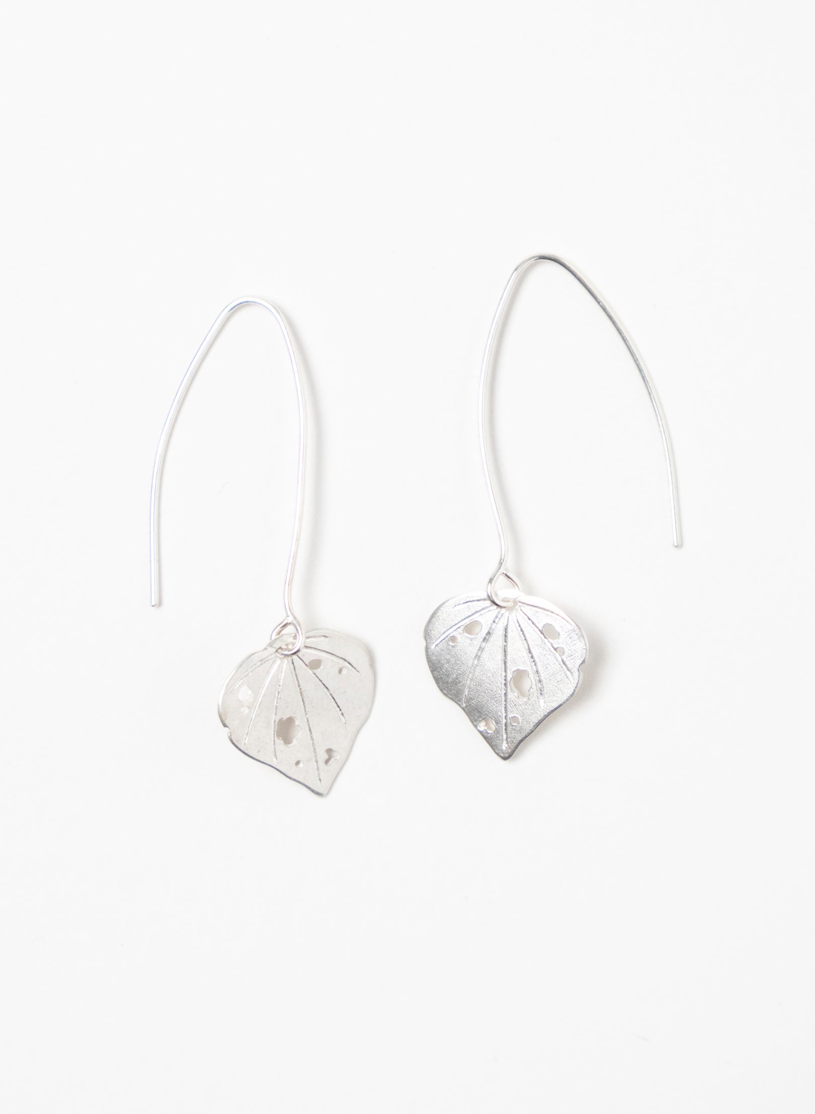 Kawakawa - Small Long Dangles
