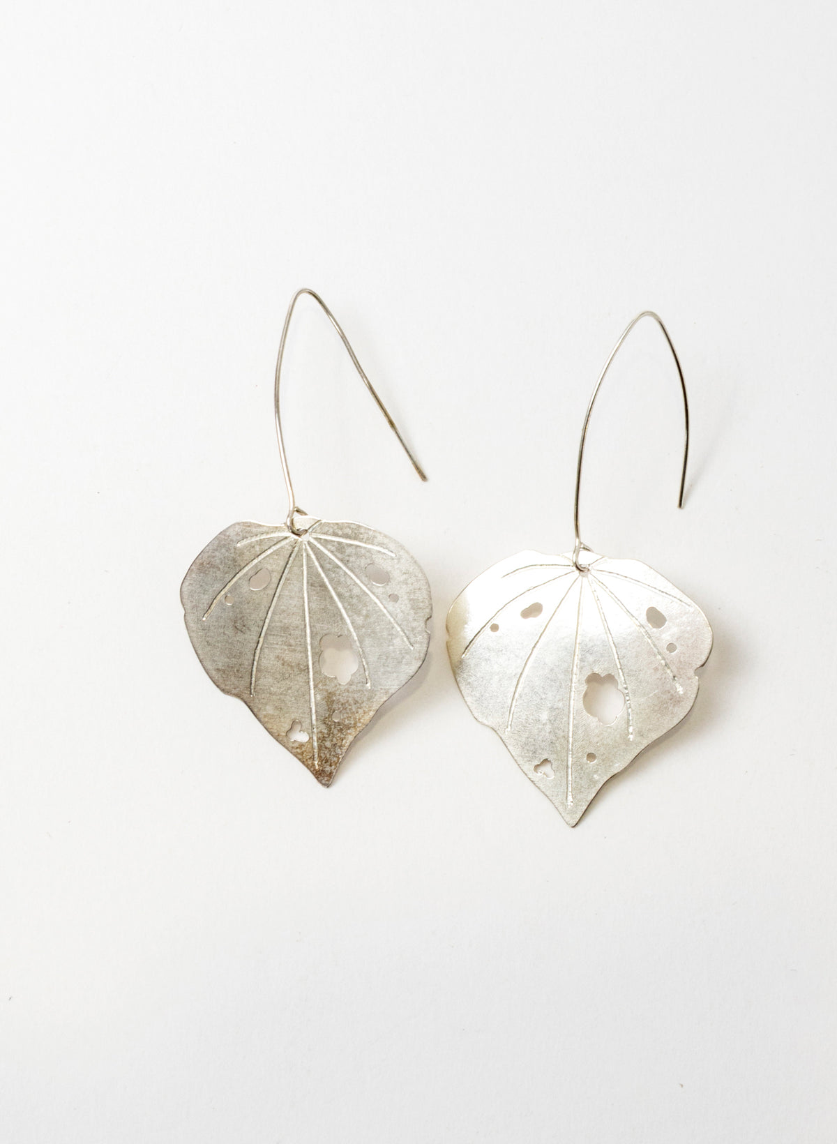 Kawakawa - Large Long Dangles Wide