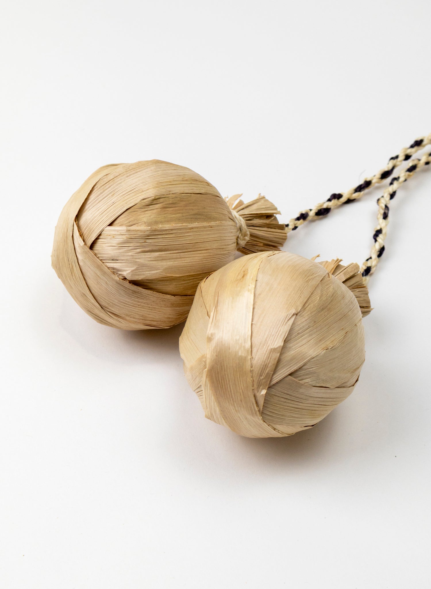 Short Handle Muka and Raupō Poi - Black