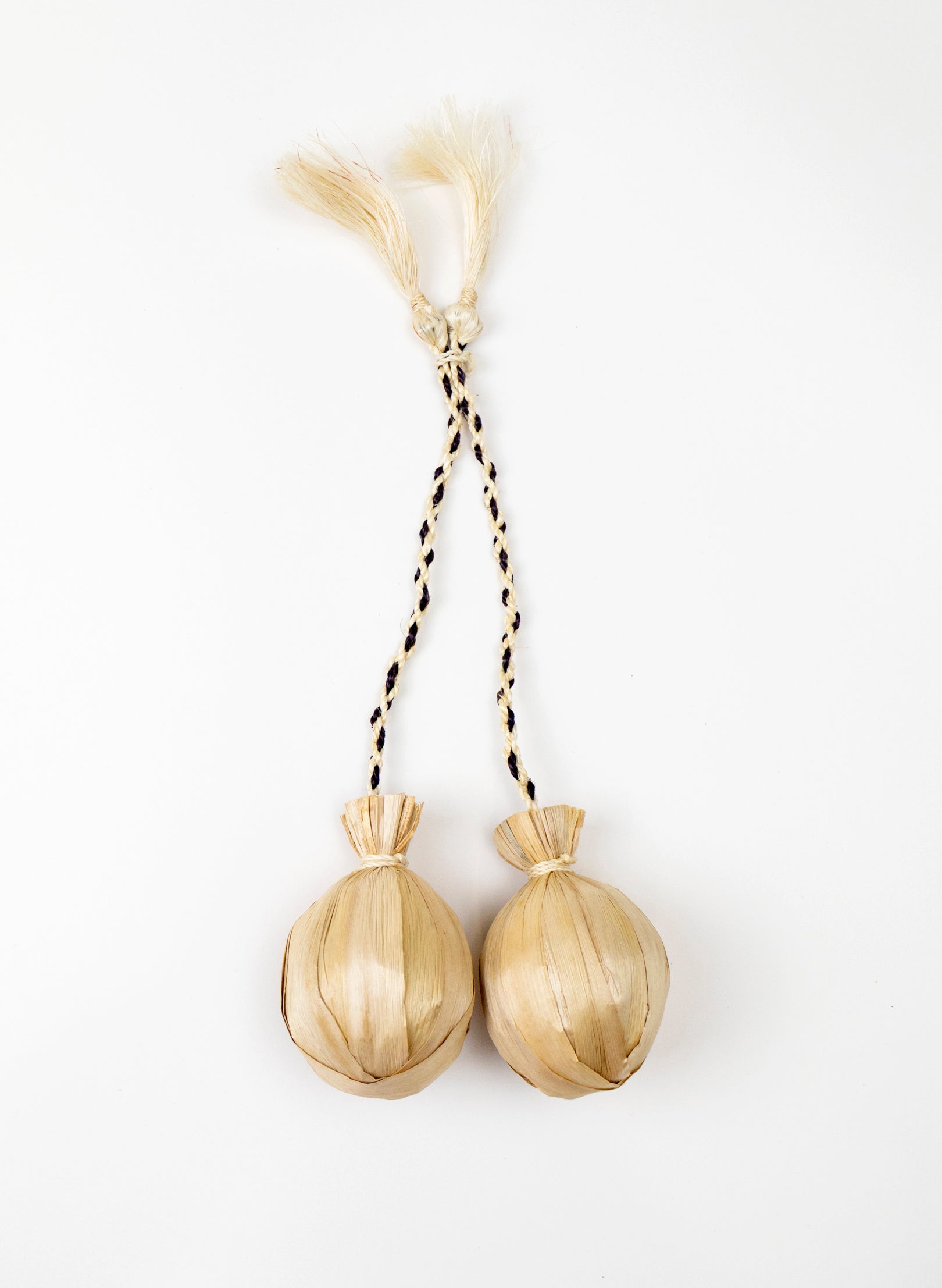 Short Handle Muka and Raupō Poi - Black