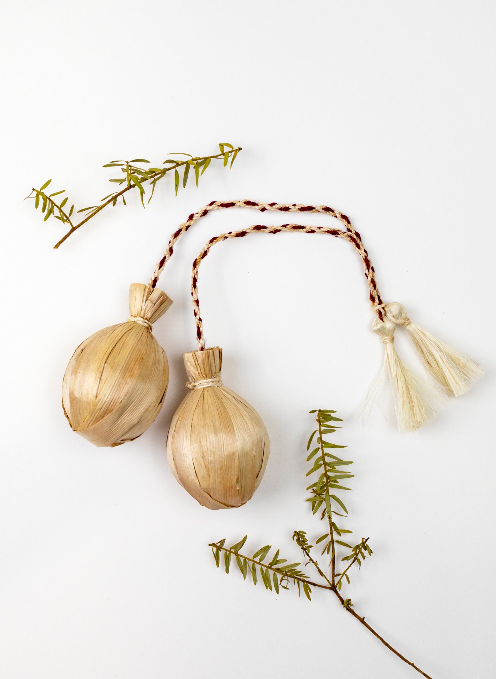 Short Handle Muka and Raupō Poi - Red