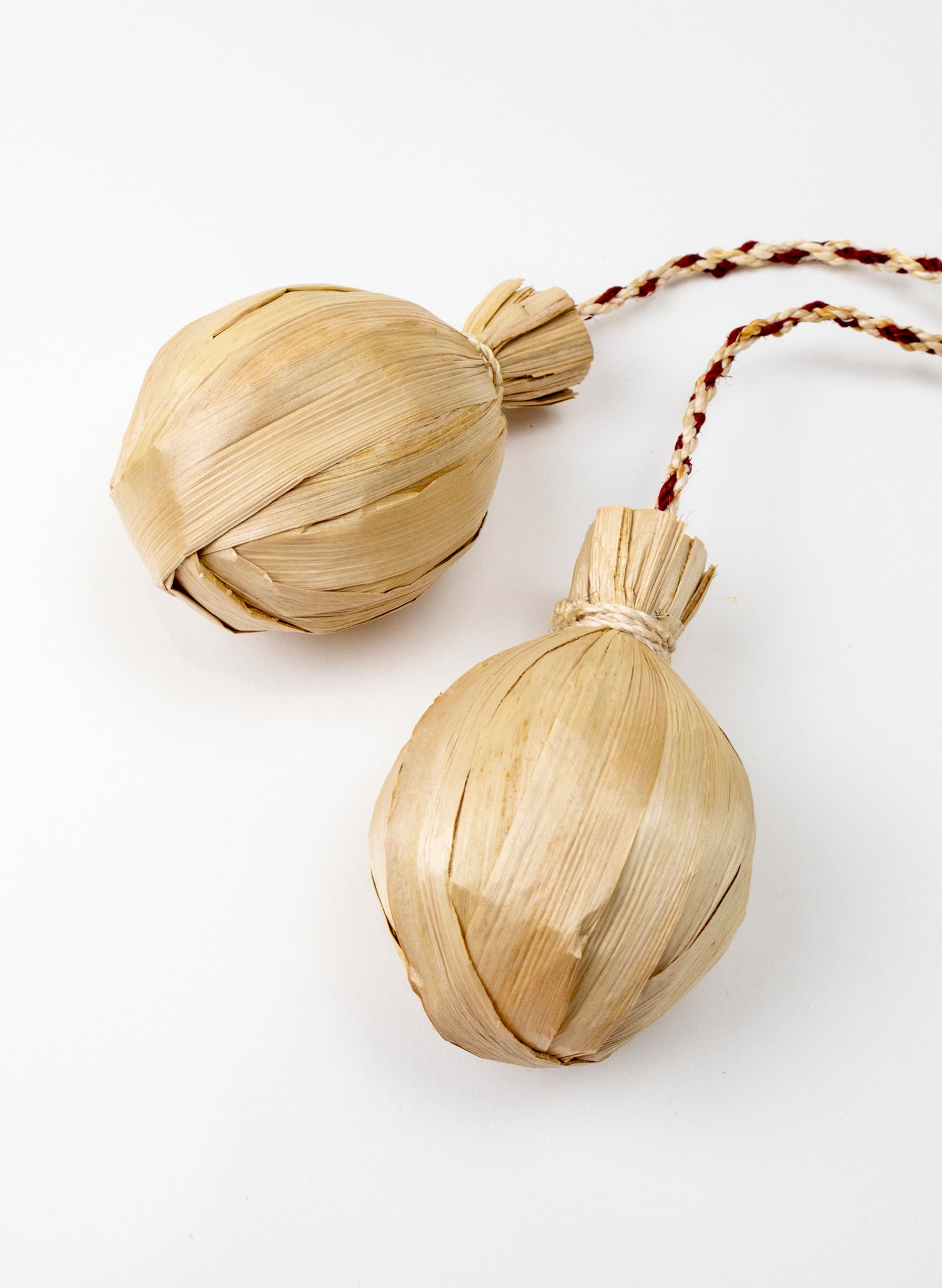 Short Handle Muka and Raupō Poi - Red