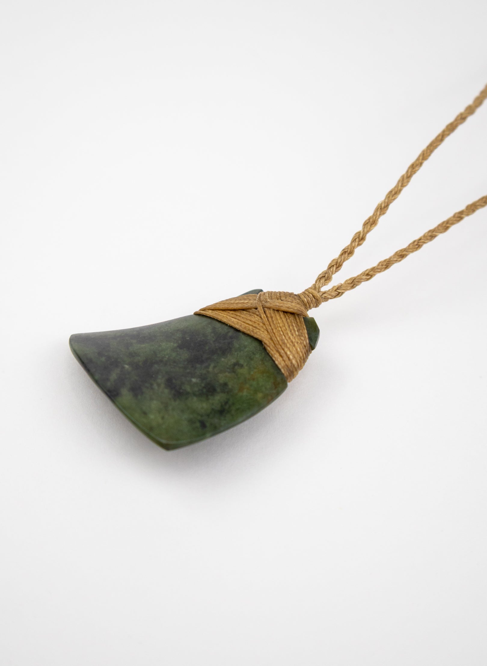 Bound Pounamu Toki