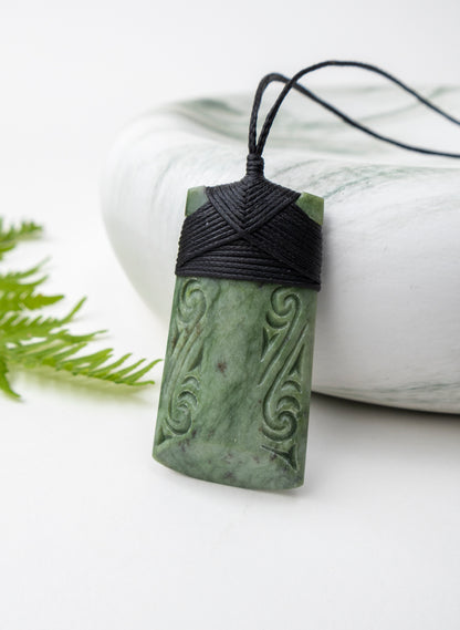 Toki Carved Arahura Pounamu