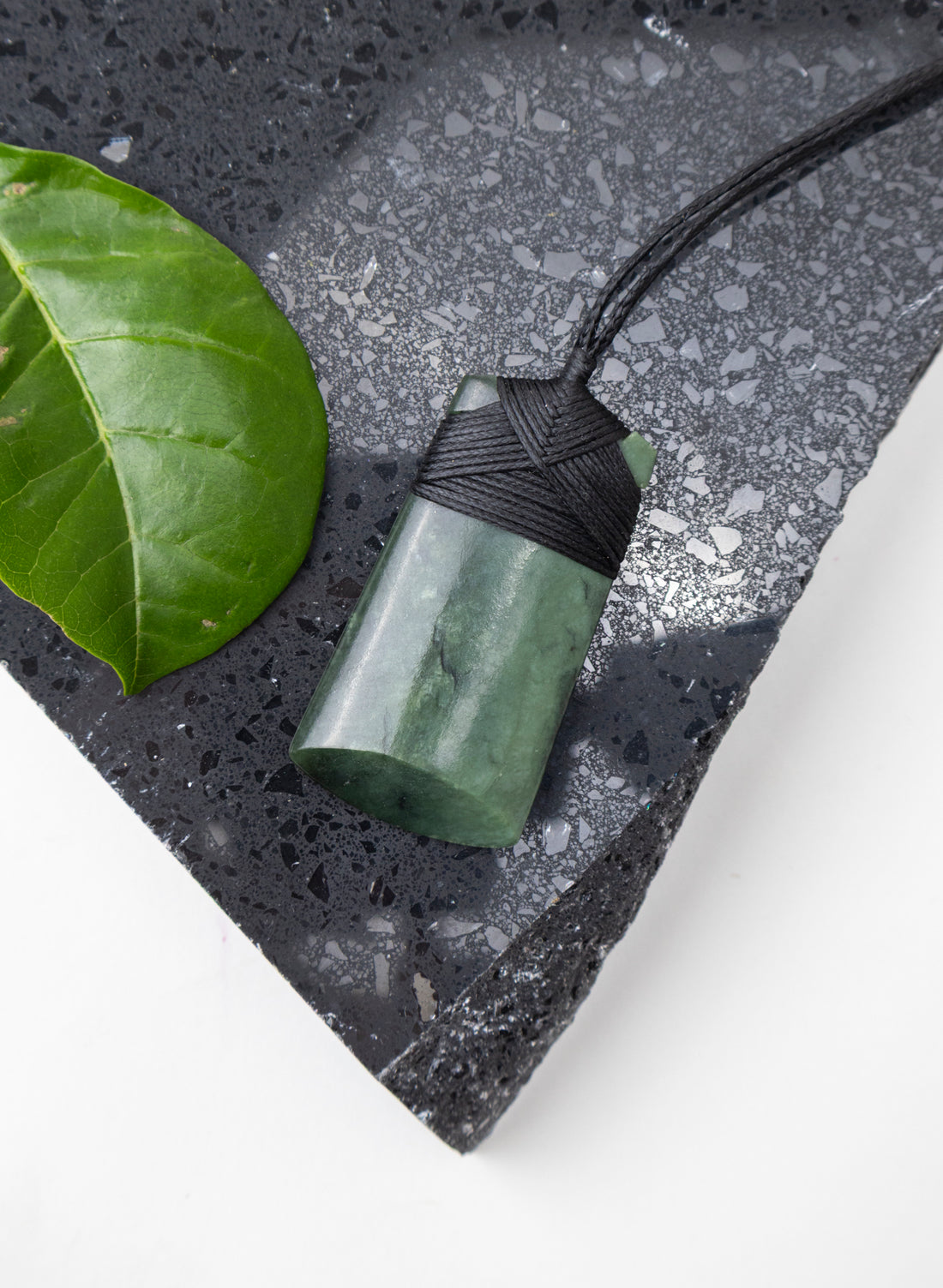 Toki Kawakawa Pounamu