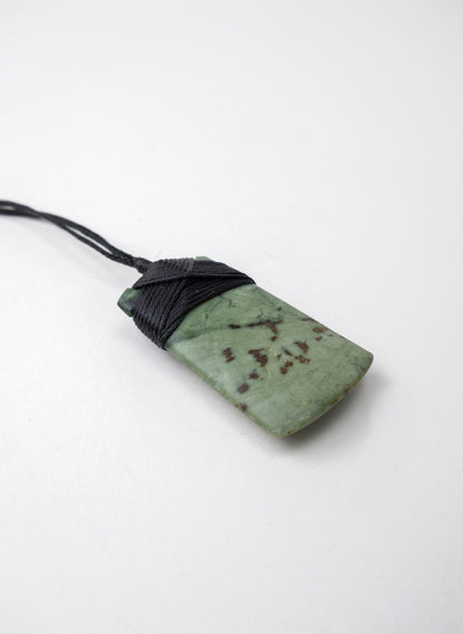 Toki Engraved Arahura Pounamu