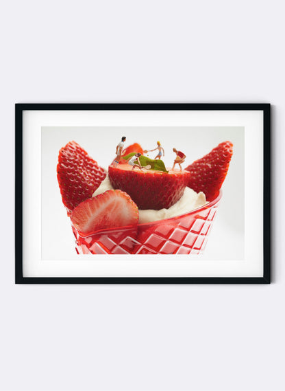 Strawbs &amp; Tennis - Photographic Print
