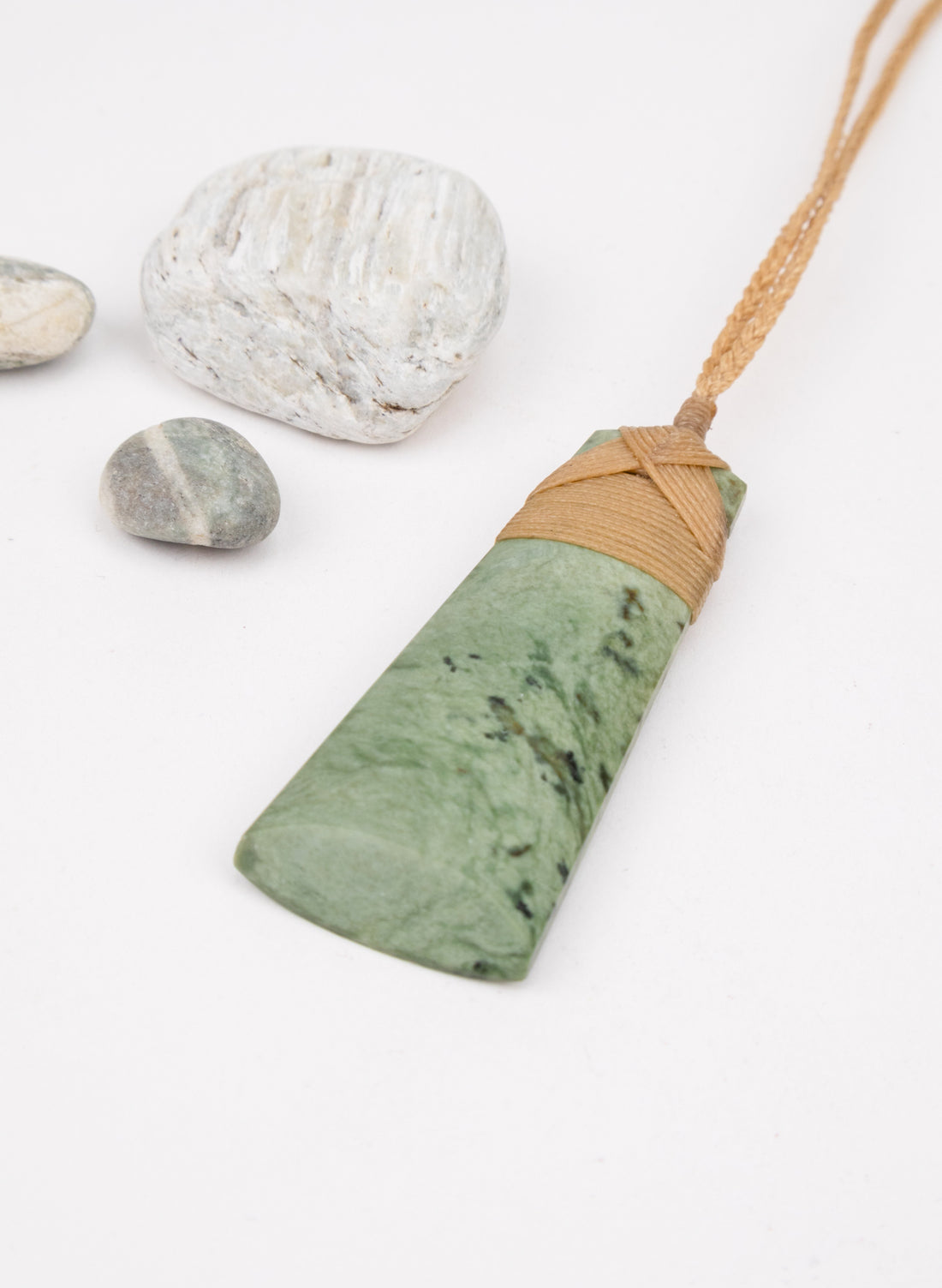 Bound Pounamu Toki