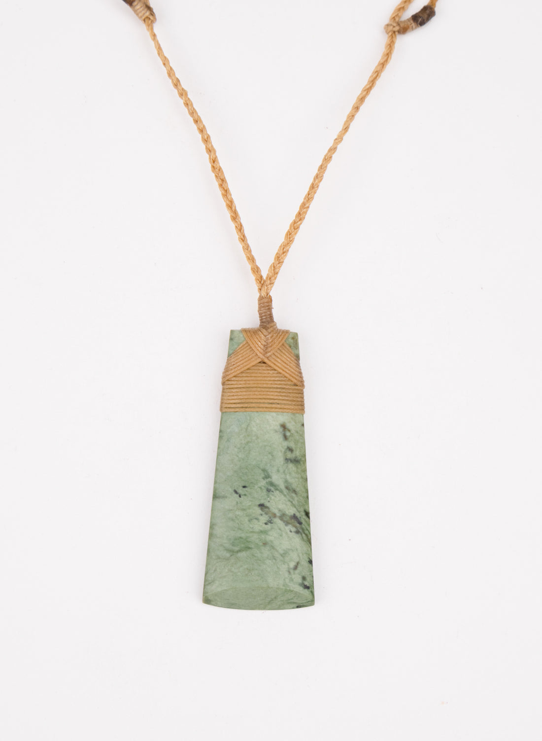 Bound Pounamu Toki