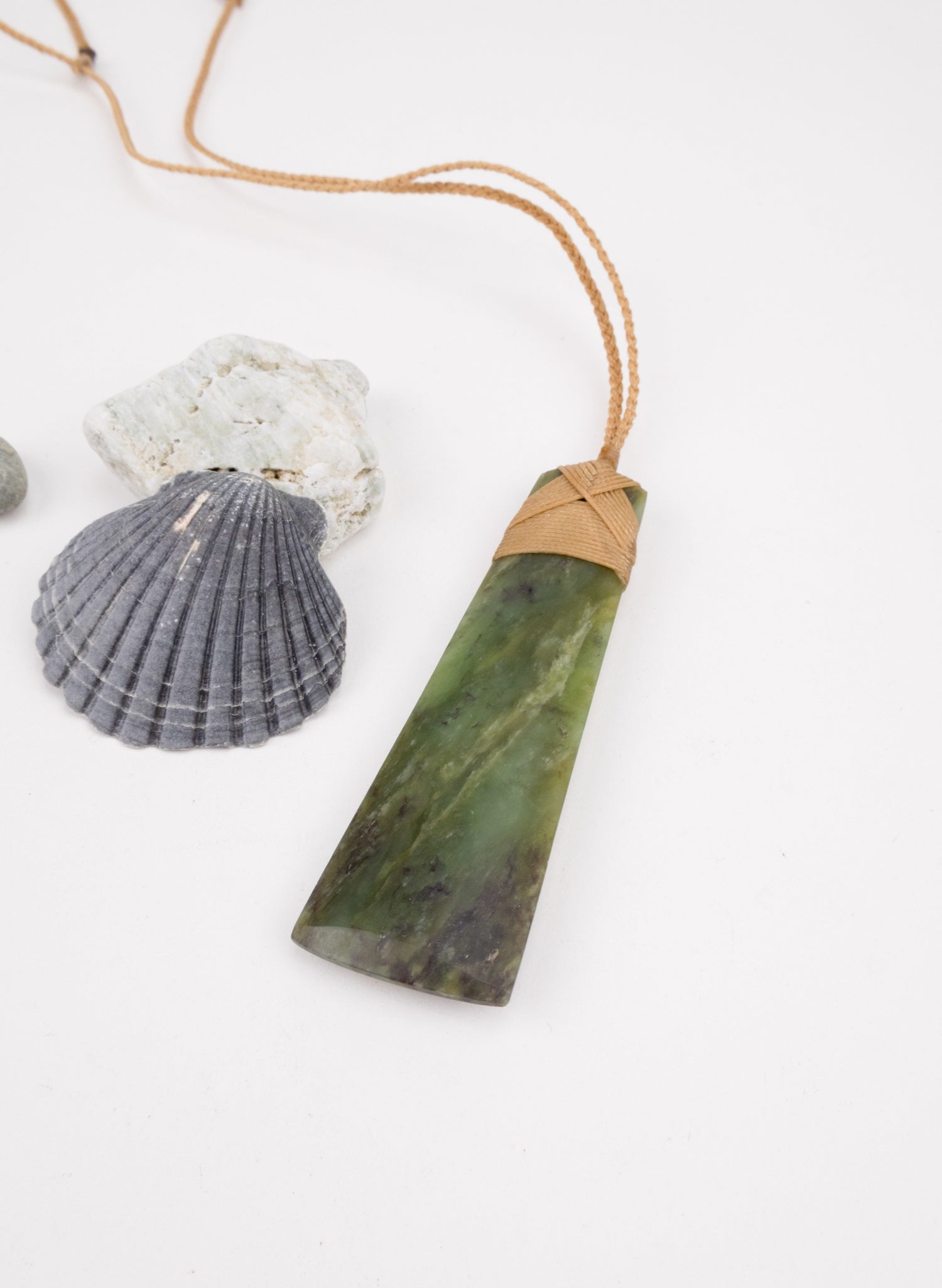 Bound Pounamu Toki