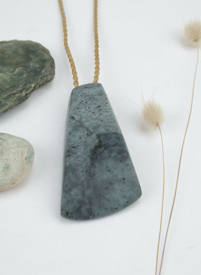 Pounamu Toki 
