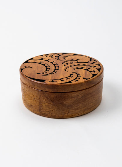 Papa Huia Puhoro Pitau Box
