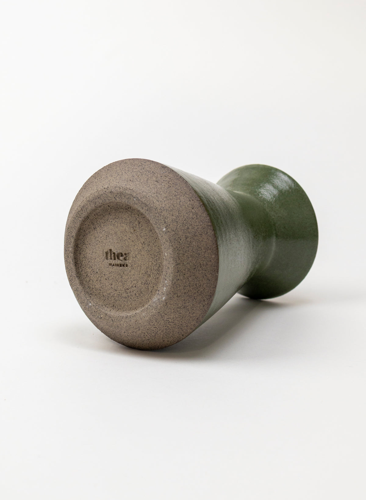 Medium Narrow Vase - Poururi