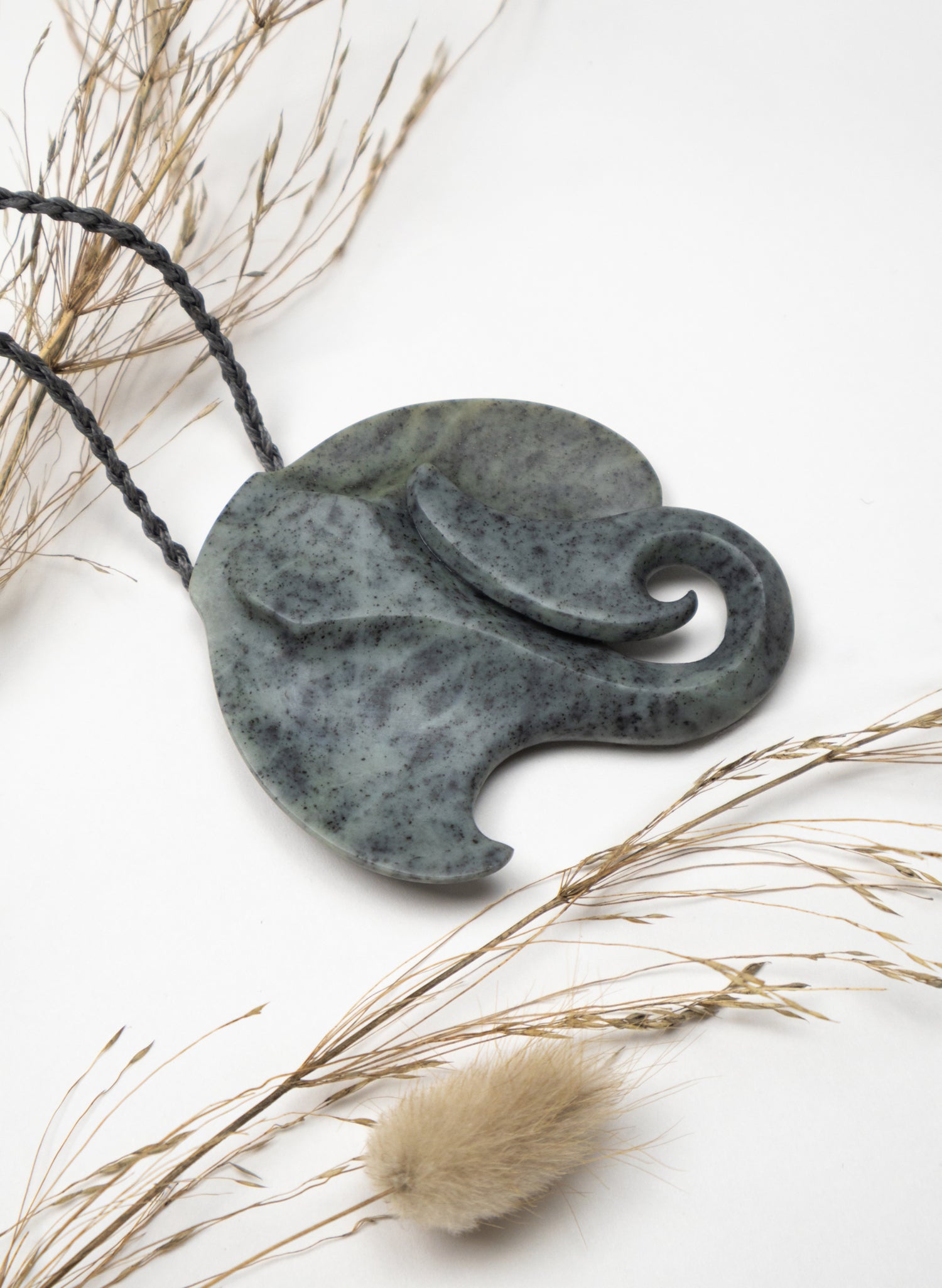 Pounamu Whai/Stingray