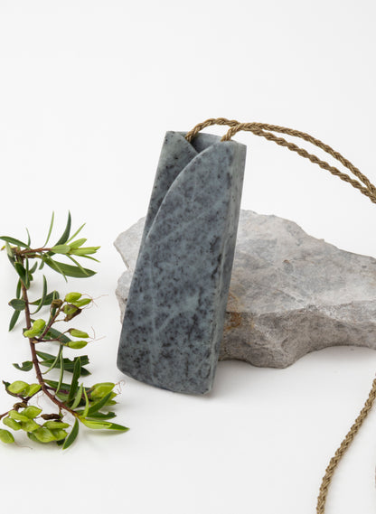 Pounamu Folded Toki Whao