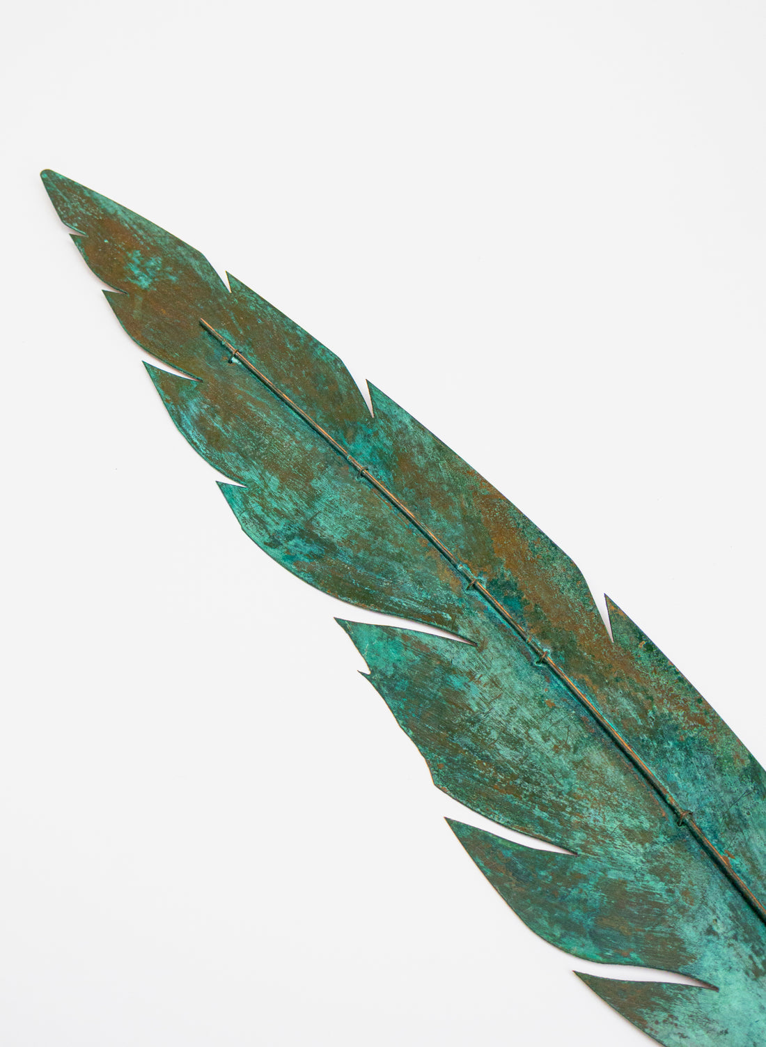 Large Straight Leaf