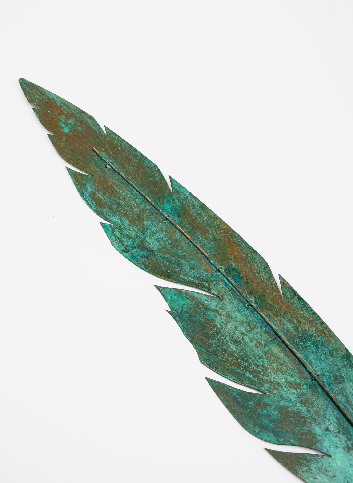 Large Straight Leaf