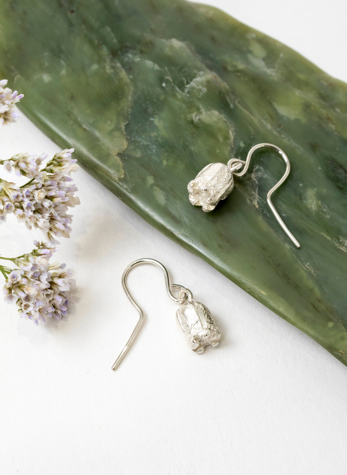 Rātā Hook Earrings - Sterling Silver