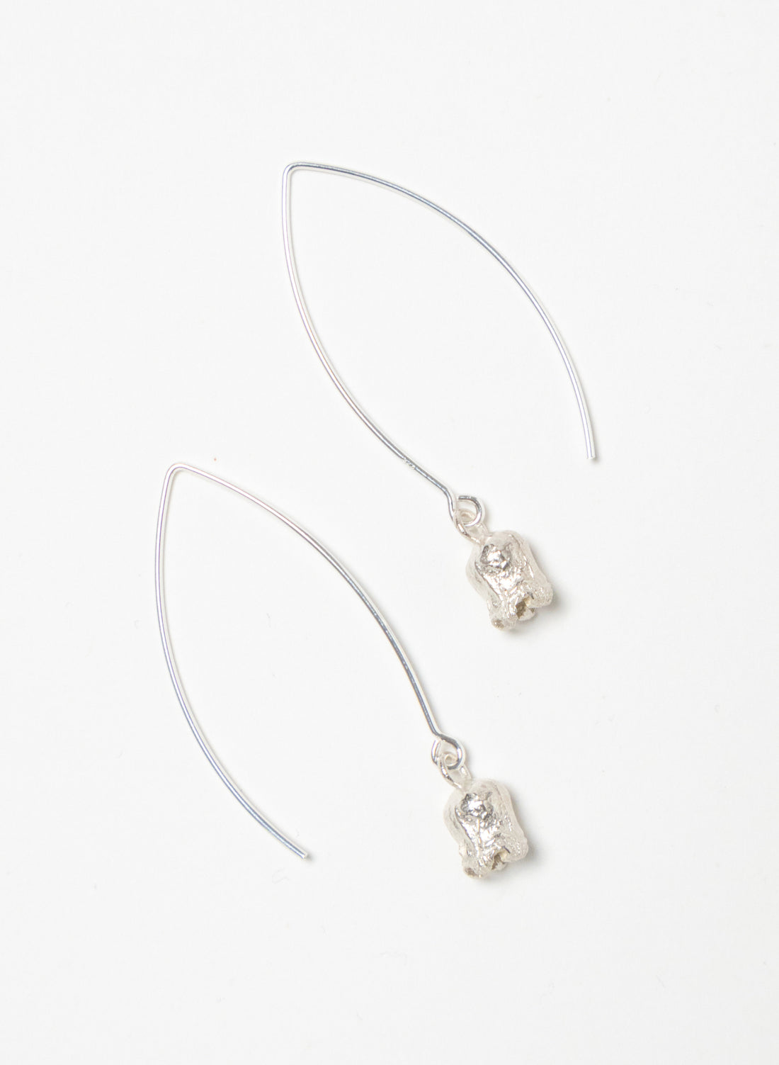 Rātā Long Hook Earrings - Sterling Silver