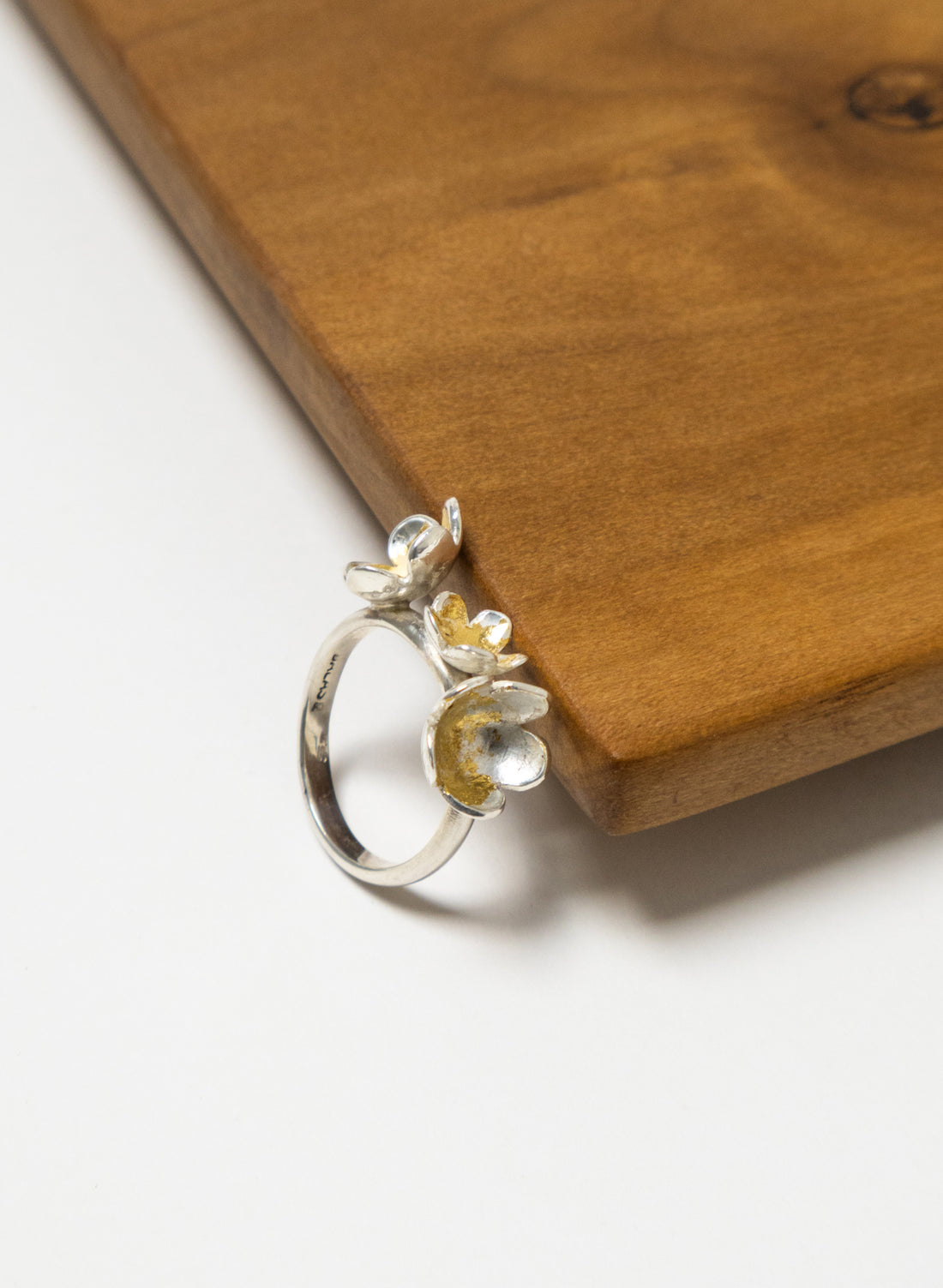 Buttercup Three Ring
