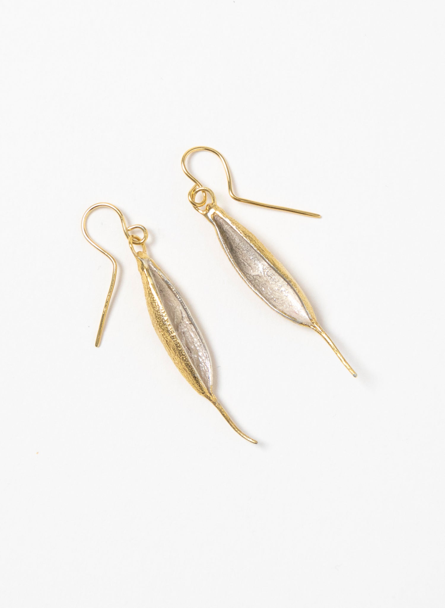 Rewarewa Earrings - Gold &amp; Silver