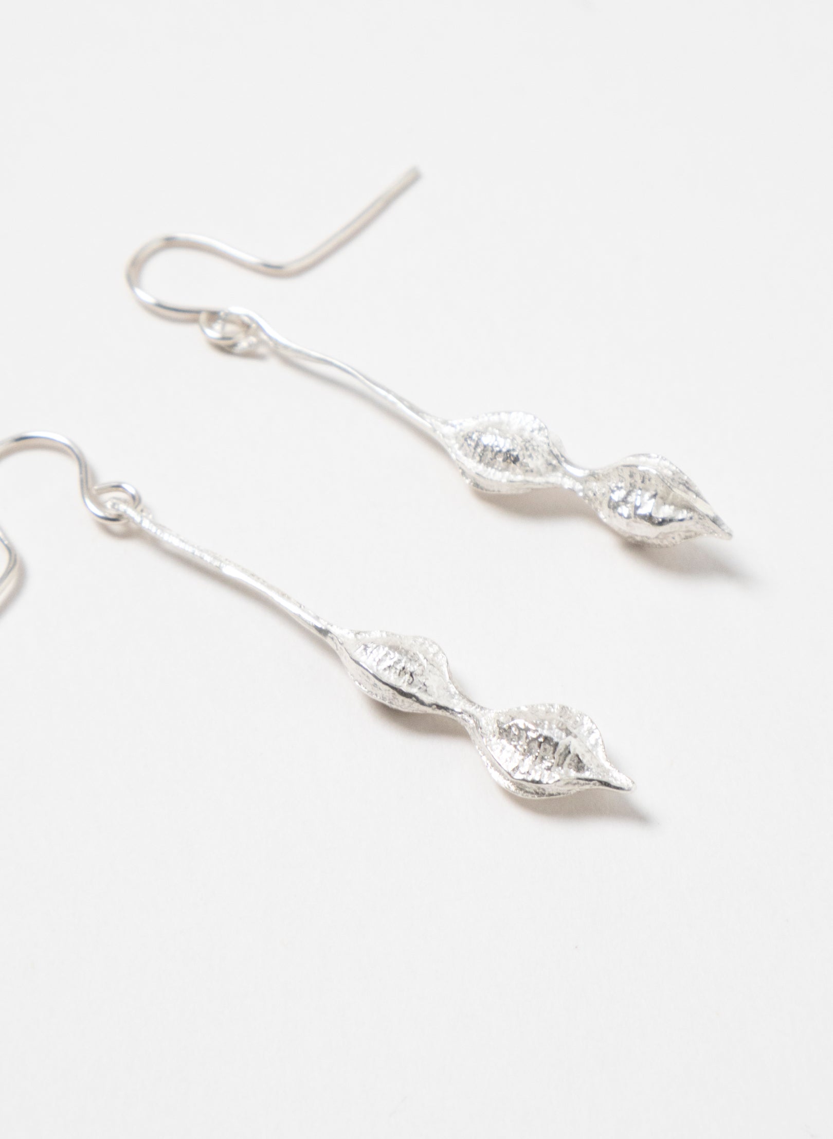 Kōwhai Seed Earrings - Silver
