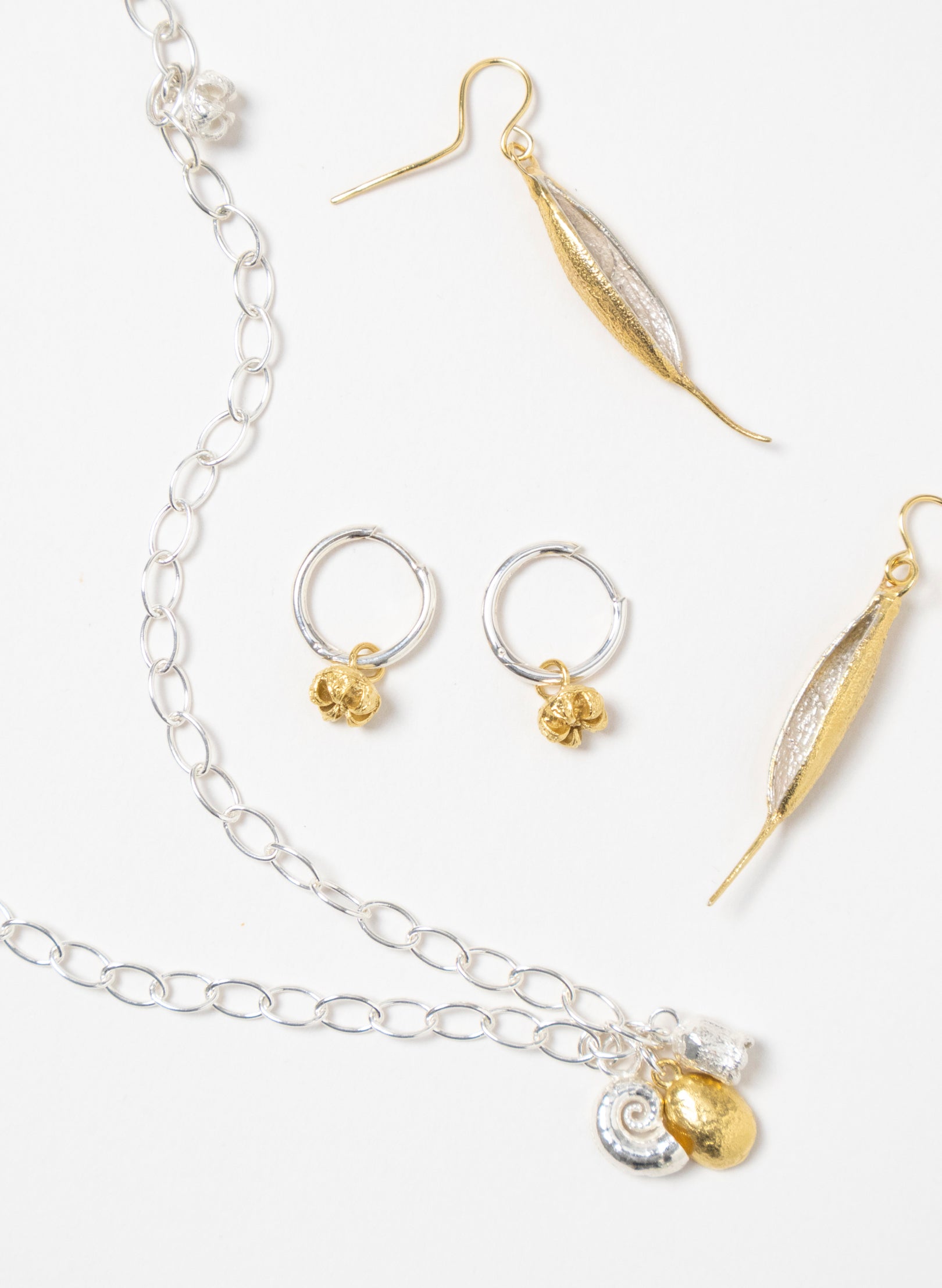 Mānuka Seed Earrings - Gold and Silver Hoops