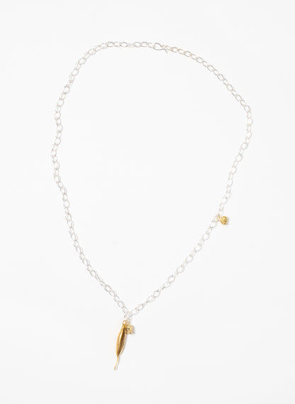 Rewarewa, Mānuka &amp; Rātā Necklace - Gold