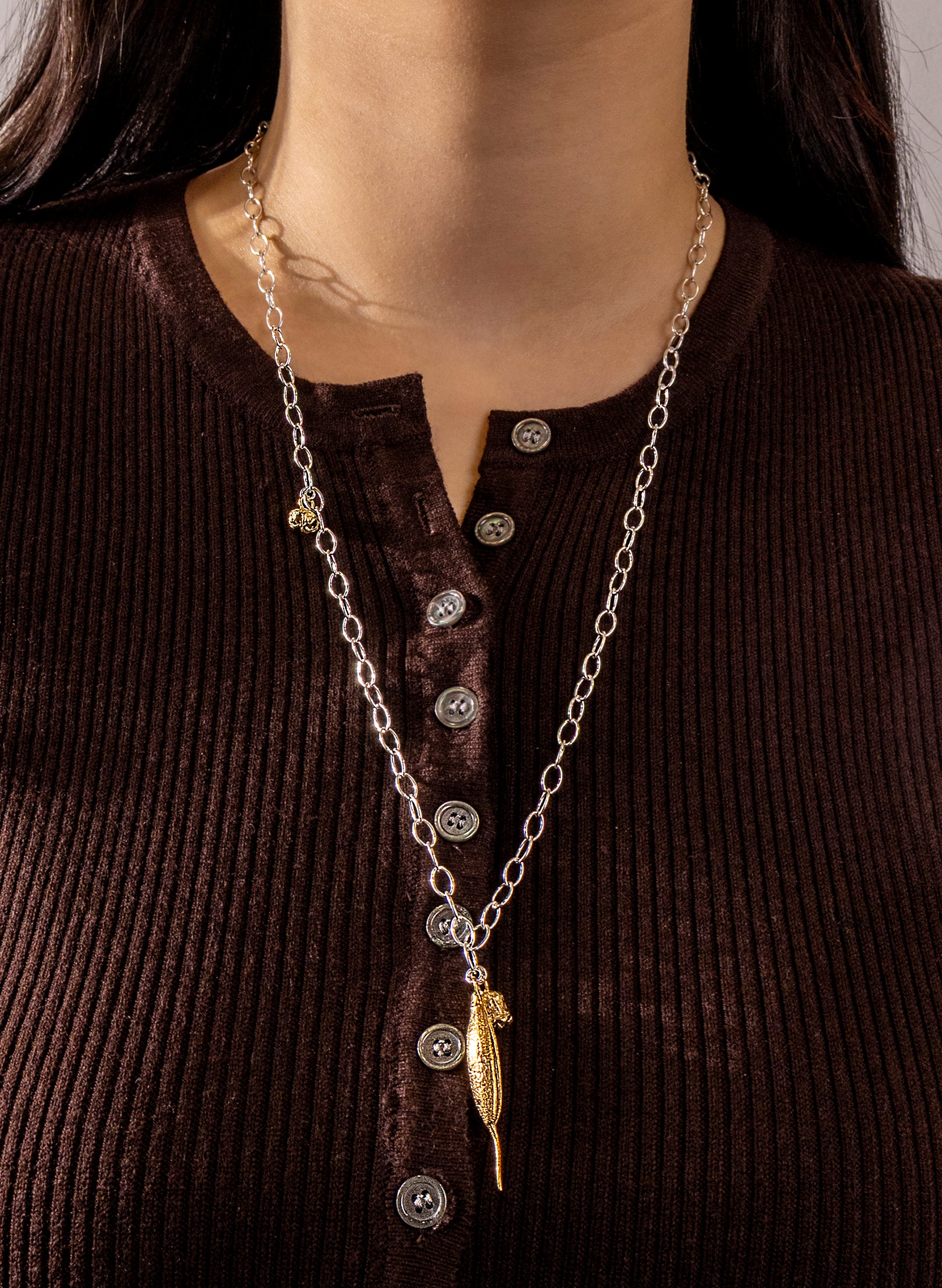 Rewarewa, Mānuka &amp; Rātā Necklace - Gold