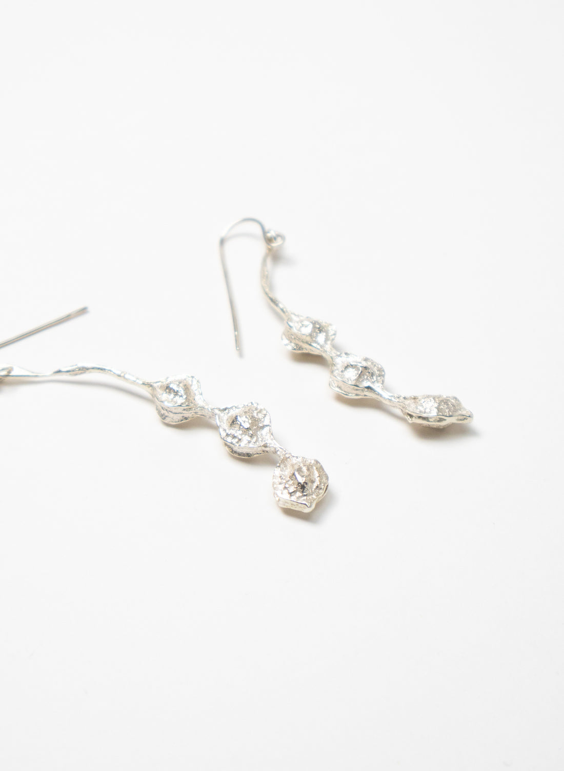 Kōwhai Drop Earrings - Silver