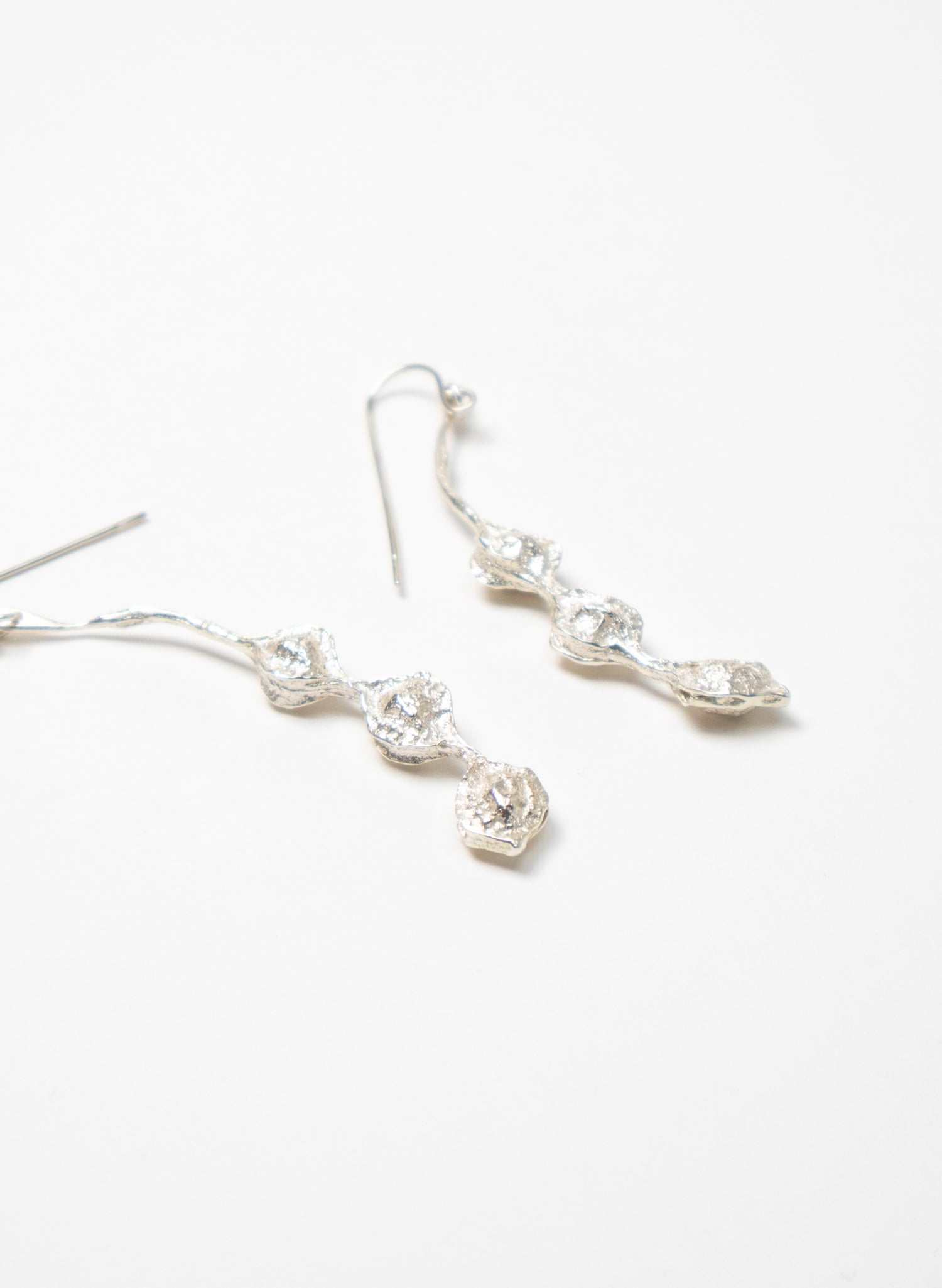 Kōwhai Drop Earrings - Silver